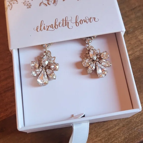 New In Box Elizabeth Bower Swarovski Crystal Elegant  Drop Earrings - Picture 8 of 9